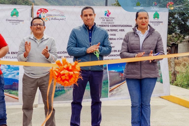 ALCALDE DE COSCOMATEPEC INAUGURA IMPORTANTES OBRAS