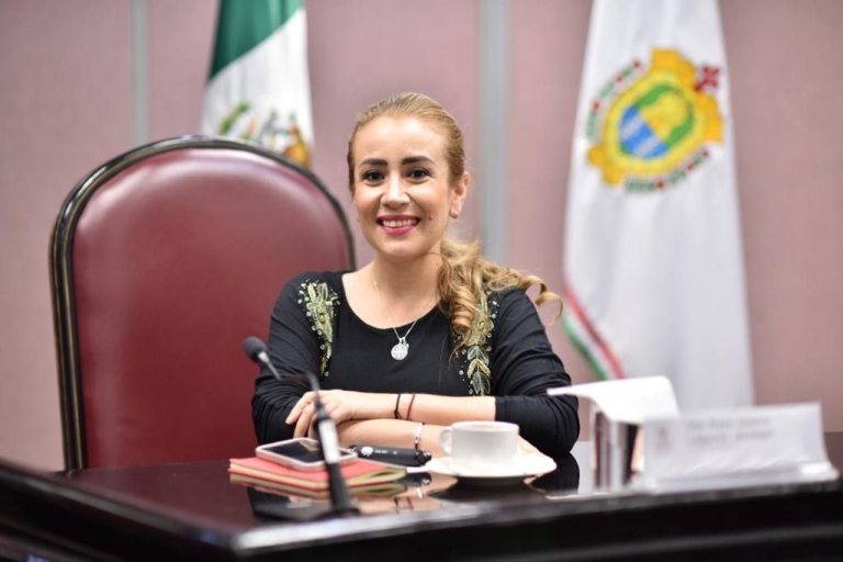 TODO LISTO PARA CONMEMORAR EL DÍA ESTATAL DE LAS Y LOS HÉROES DE LA SALUD EN VERACRUZ: NORA LAGUNES
