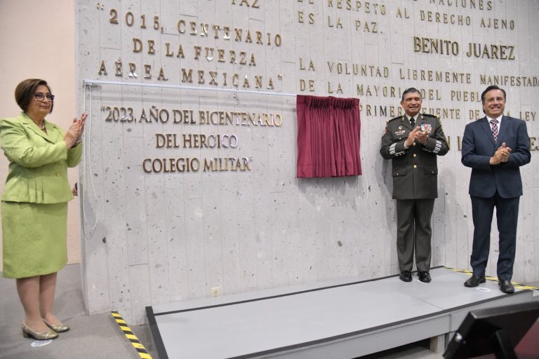 CELEBRAN PODERES DE VERACRUZ 200 AÑOS DEL HEROICO COLEGIO MILITAR