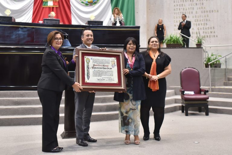 OTORGA CONGRESO LA MEDALLA «HEBERTO CASTILLO MARTÍNEZ» 2023