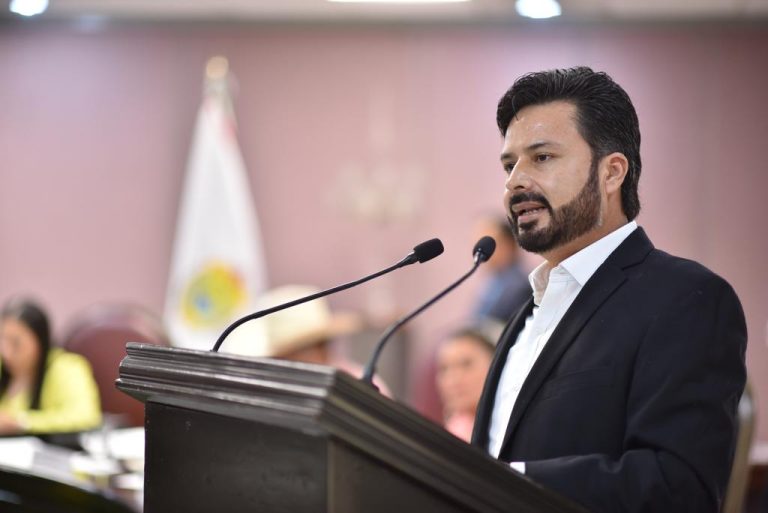 SOLICITA DIPUTADO REUBICACIÓN DE CASETA DE PEAJE