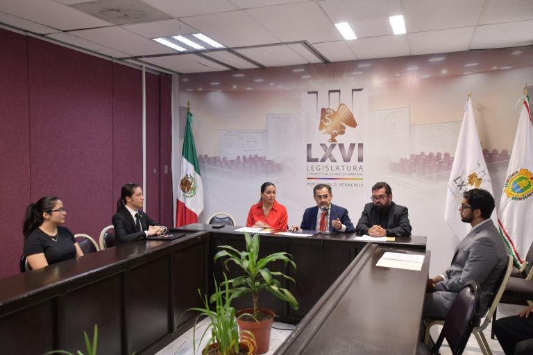 PRESENTA COMISIÓN A GANADORES DE LAS VOCES DE LOS JÓVENES EN LA AGENDA 2030
