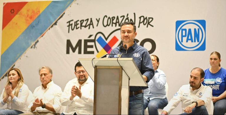 DENUNCIA MIGUEL ÁNGEL YUNES MÁRQUEZ PERSECUCIÓN POLÍTICA