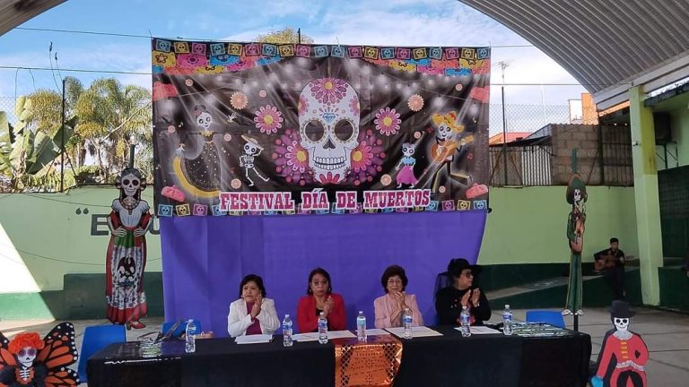 REALIZAN EL FESTIVAL DE DÍA DE MUERTOS, EN LA ESCUELA TELESECUNDARIA ERNESTO GARCÍA CABRAL