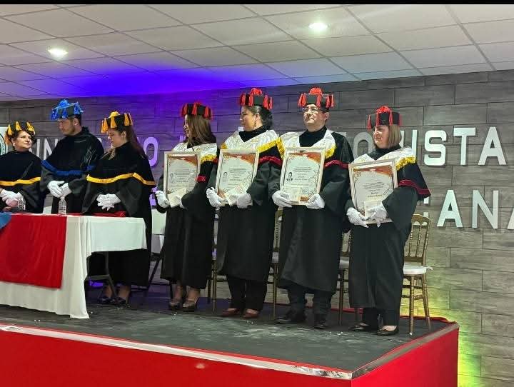 SUSANO GARCÍA RECIBE EL DOCTORADO HONORIS CAUSA