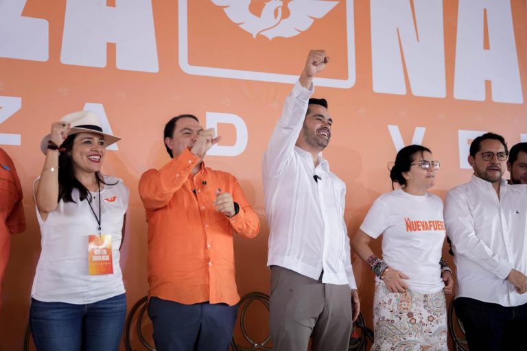 RINDEN PROTESTA LAS Y LOS 212 CANDIDATOS DE MOVIMIENTO CIUDADANO