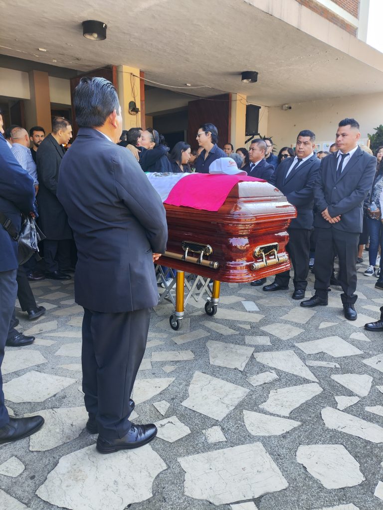 HUATUSCO DESPIDE AL MAESTRO RAFAEL OCHOA GUZMÁN