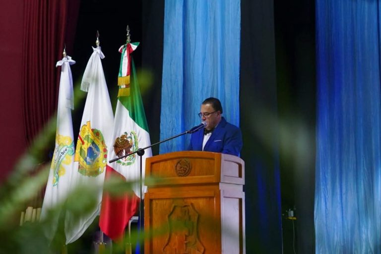 RENUNCIAN SECRETARIO DEL AYUNTAMIENTO Y TESORERO EN HUATUSCO A DÍAS DE INICIAR LA ADMINISTRACIÓN