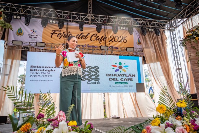 INAUGURAN FORO TODO CAFÉ EN IXHUATLÁN