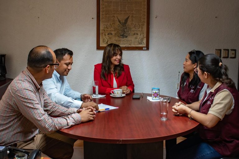 IMPULSAN JORNADAS DE PREVENCIÓN Y CRIANZA POSITIVA PARA ESTUDIANTES Y FAMILIAS DE IXHUATLÁN DEL CAFÉ
